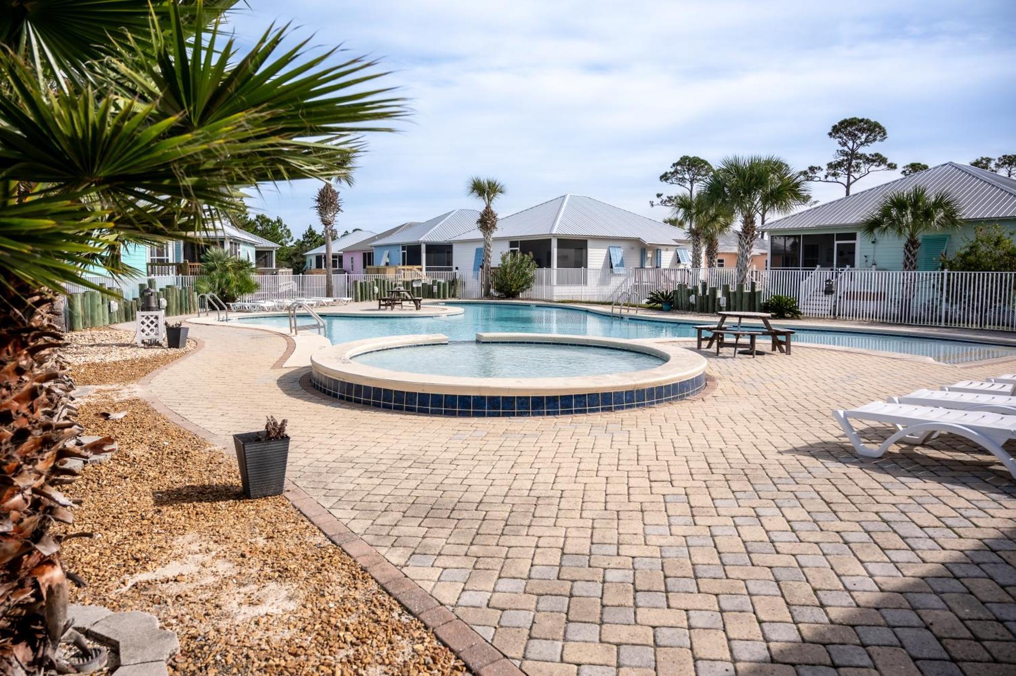 Cottage Beach House Steps From Beach 3 Bedroom 2 Bath Gulf Shores Extérieur photo